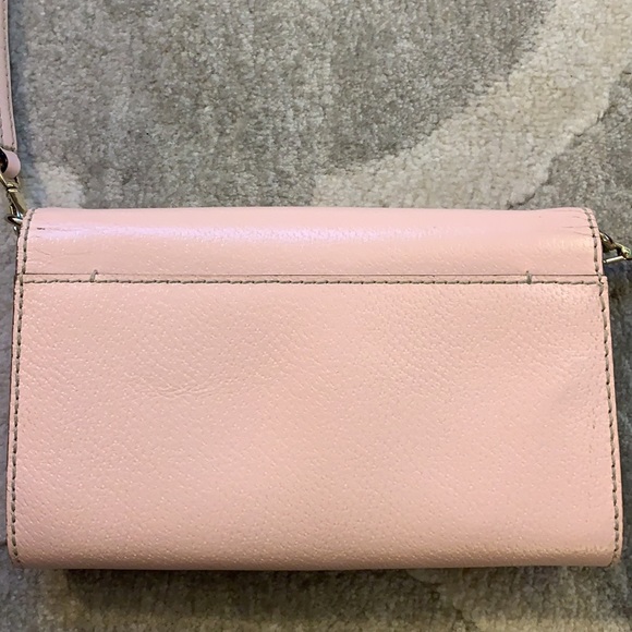 Kate spade pink purse crossbody - Picture 2 of 6